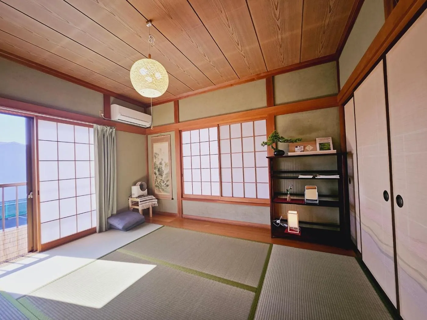 Apartment Asahistay -Koiwa, Free Parking O, Whole Family House, Japanese Garden Taste Tokyo